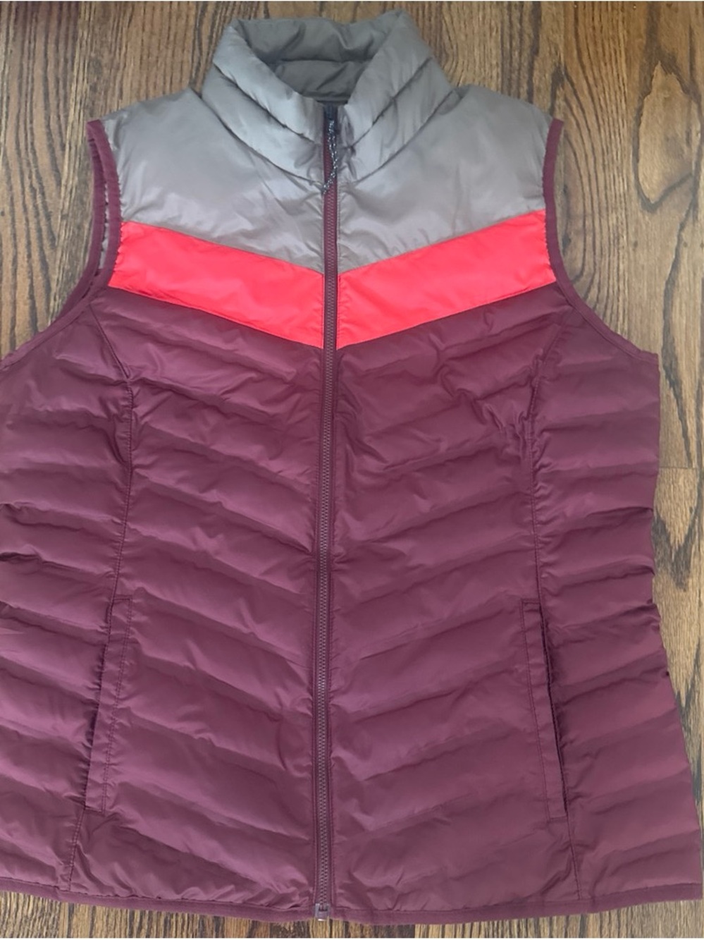 Alpine Design Burgundy Quilted Vest